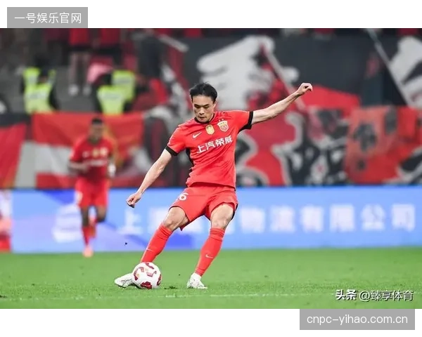 上海海港明确赛季目标，刘若钒等新生代球员将逐步承担更重要角色。