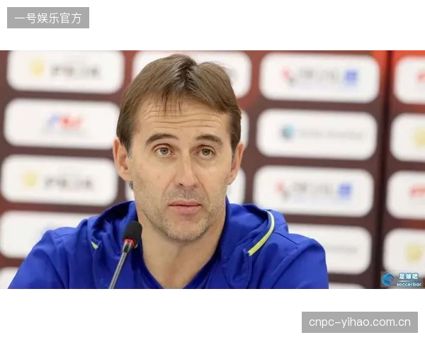 主教练阿吉雷成功化解了与俱乐部之间的征召危机，确保了备战计划的顺利进行。